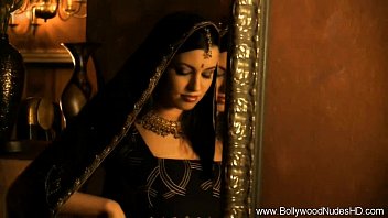 Exotic Indian Beauty Teases And Tantalizes
