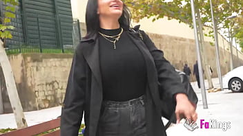 Madrid’s Hottest Tour: Nelia Estrada’s Massive Curves Show You The Wild Side Of The City