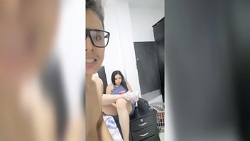 Mi Compañera Me Rogó Que La Llevara A Su Casa… Confesó Que Peleó Con Su Marido Y Necesitaba Dinero, Pero Lo Que Menos Esperaba Era Ese Video Ardiente
