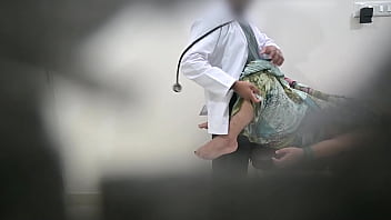 Andhra Doctor Indulges In Steamy Affair With His Seductive Patient