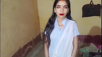 Shy Indian Girlfriend’s First Outdoor Adventure Captured On Video