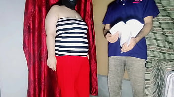 Curvy Muslim Woman Gets Wild With Office Guy For Meter Hookup, Loud Hindi Moans In Doggy Style