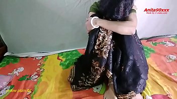 Desi Bhabi Moaning In Hotel Room With Hindi Dirty Talk
