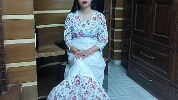 भैया ने सुलाते-सुलाते चोदकर दिया पूरा आनंद