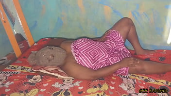 Ebony Amateur Queen Gets Royally Railed