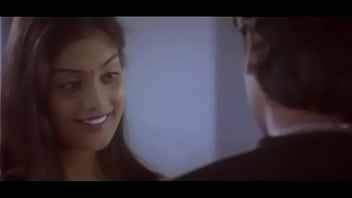 Before She Lit Up The Screen, Karuna’s Bold Video Set Pulses Racing