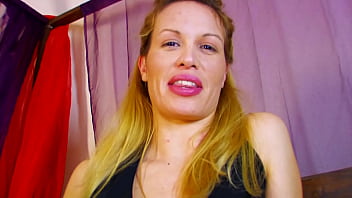 Voluptuous Blonde Milf With Curves For Days