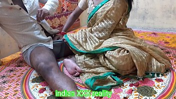 Indian Priya’s Steamy Hindi Xxx Scene