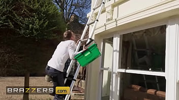 When The Window Washers Offer More Than Just A Clean View, This Hot Homeowner Trades Her Cash For A Double Dose Of Pleasure.