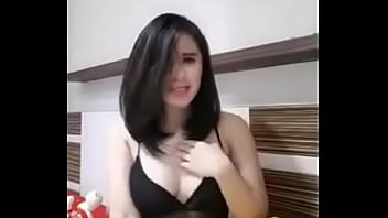 Indonesian Bigo Live Beauty Flaunts Her Smooth, Perky Tits On Cam