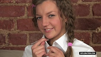 Sultry Russian Blonde Gets Herself Soaking Wet With Solo Play