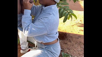 Sultry Ebony Goddess Delivers Mind-blowing Head